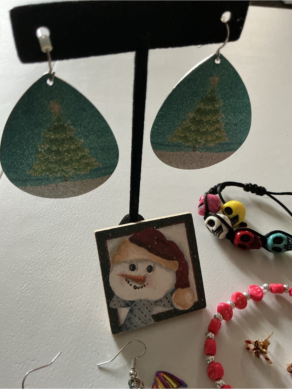 Holiday Jewelry Set - Picture 3 of 6